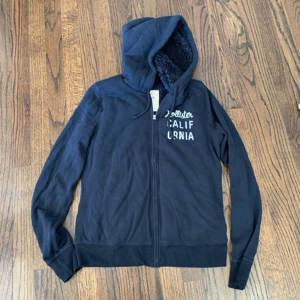 Like New Hollister Women’s Hoodie Fur Medium Navy